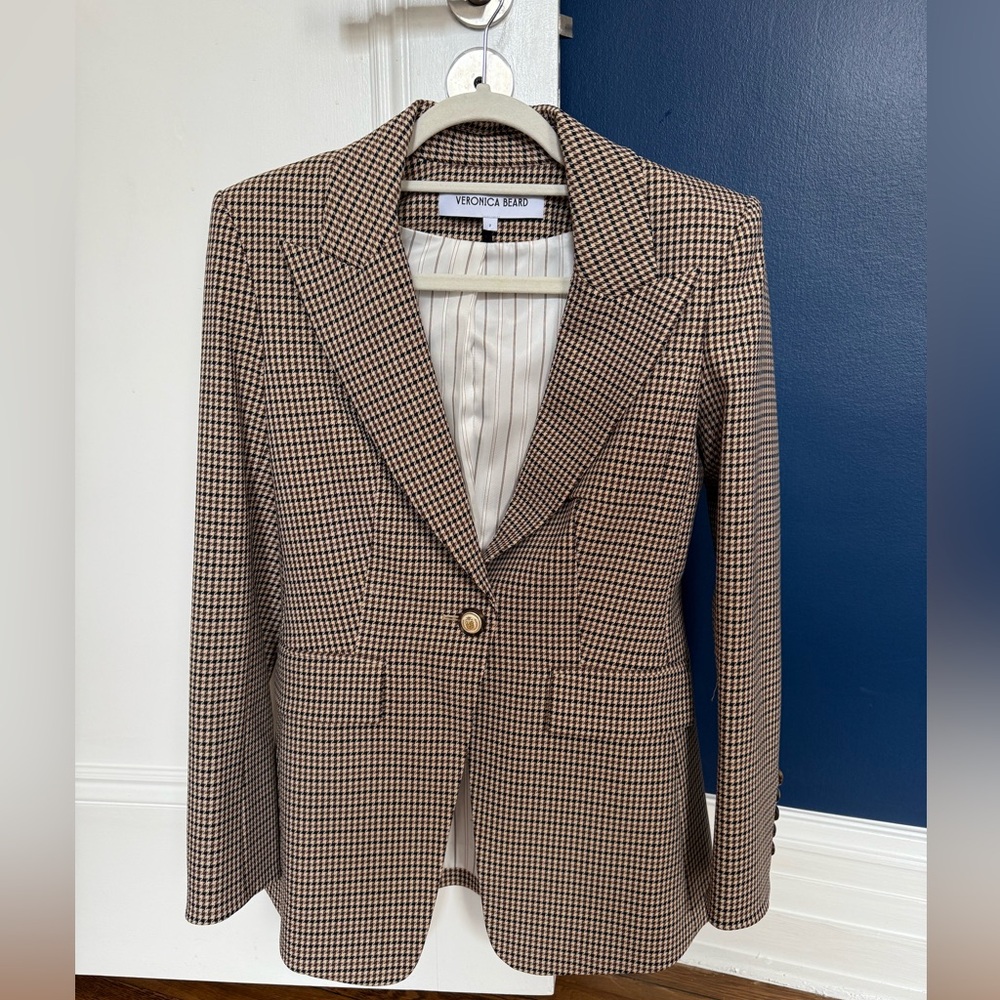 Veronica Beard Size 2 Tan Houndstooth Dickey Blazer (worn once)